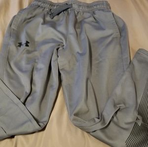Big boys size M Fitted Under Armour Pants
